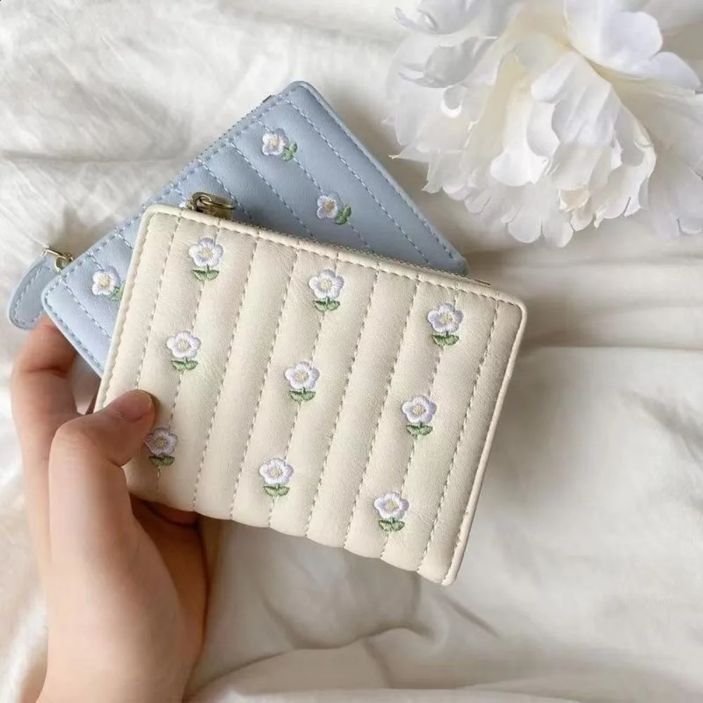 PU Leather Short Wallet Mini Zipper Money Bag Solid Color Flower Card Holders