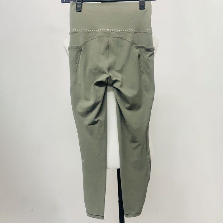 Simple Design Comfortable Yoga Pants for Exercise and Daily Use