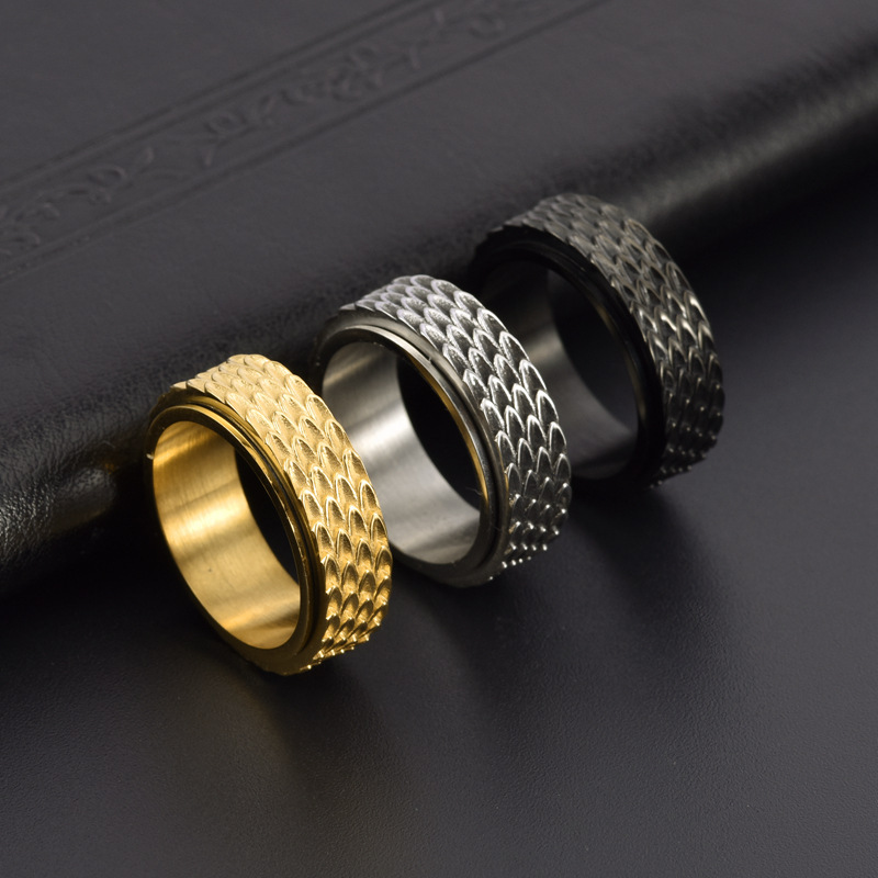 Retro dragon scale rotatable titanium steel ring, fashionable men's trendy and atmospheric European and American ring accessories