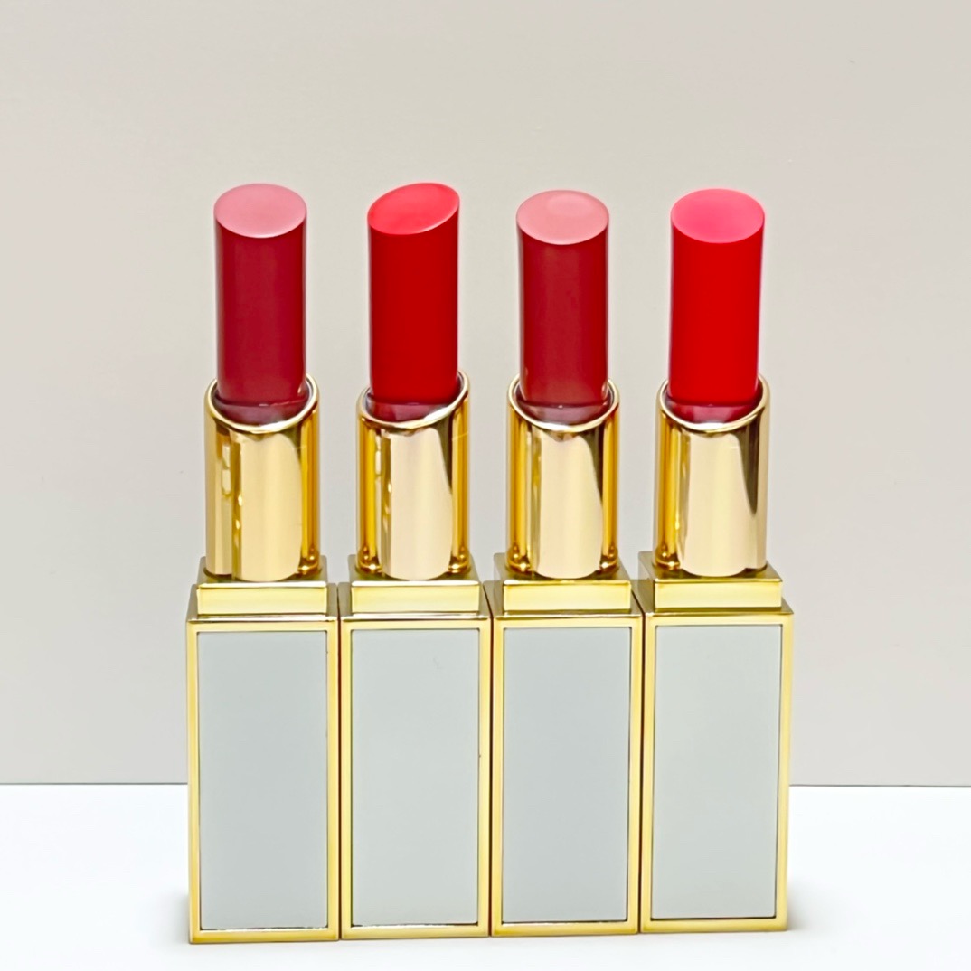White Tube Ultra Lipstick Designer Shine Color Jelly Mirror Lipstick Hydrating Moisturizing Long Lasting Water Light Makeup Lip Glaze Cosmetic
