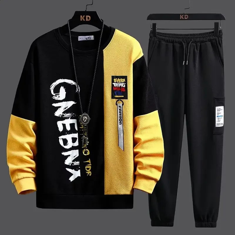 Fashion Mens Tracksuit Autumn Long Sleeved Red Sweatshirt Sports Pants 2 piece Set Mens Casual Suit Unisex Jogging Men Clothes 240821