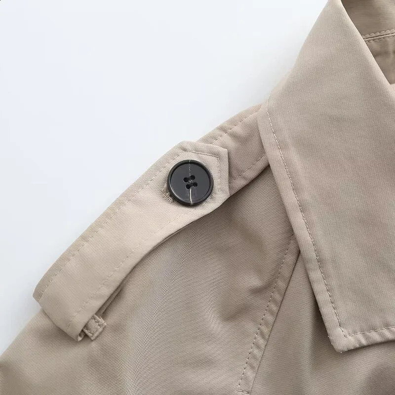 Women 2024 Fashion With Belt Double Breasted Trench Coat Vintage Long Sleeve Pockets Female Outerwear Chic Overcoat 240820