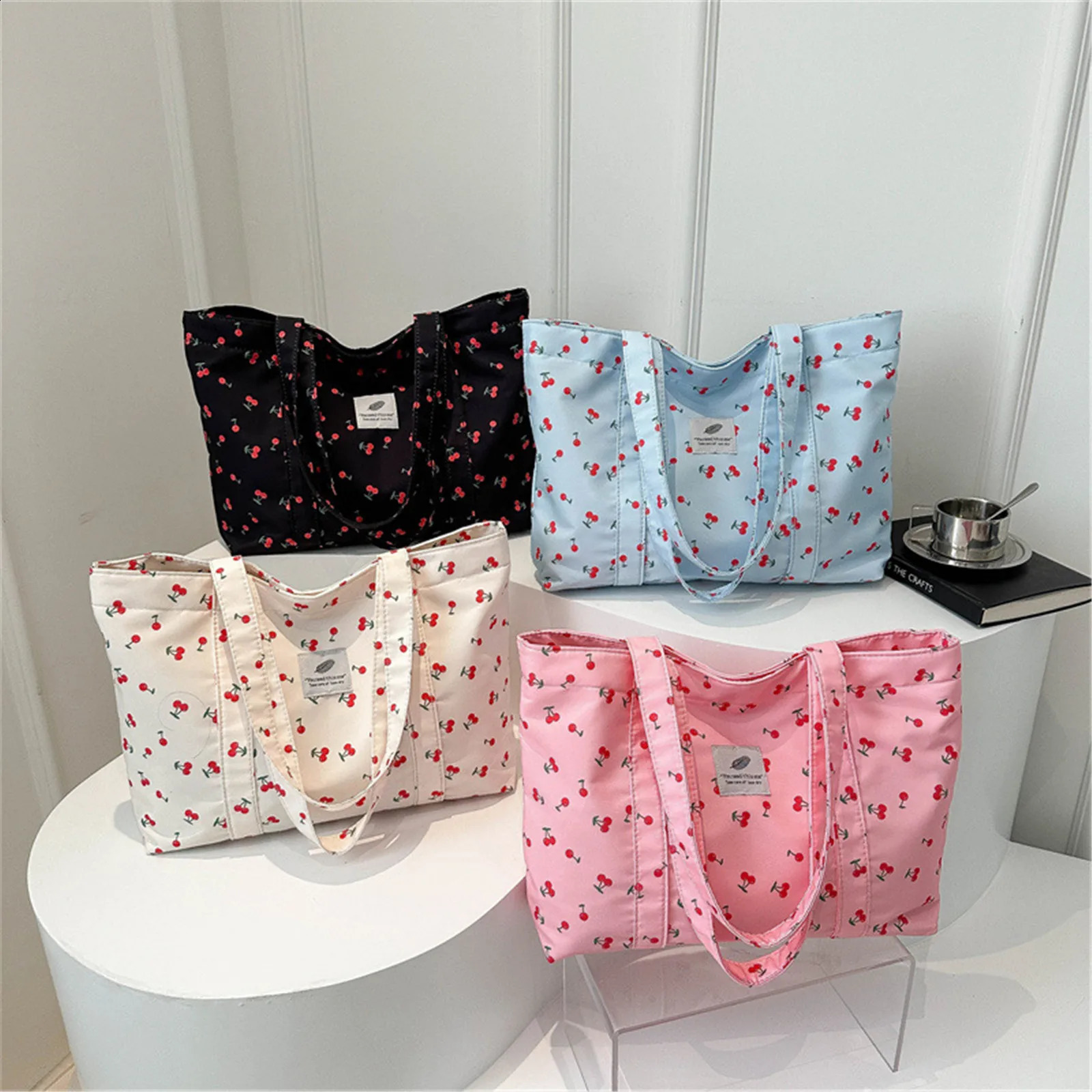 Sweet Cherry Casual Tote Bag Large Capacity Shopping Nylon Female Aesthetic Fruit Print Handbag for Women 240821