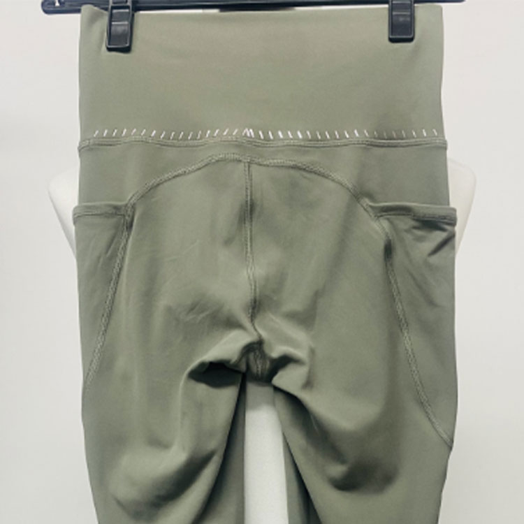 Simple Design Comfortable Yoga Pants for Exercise and Daily Use