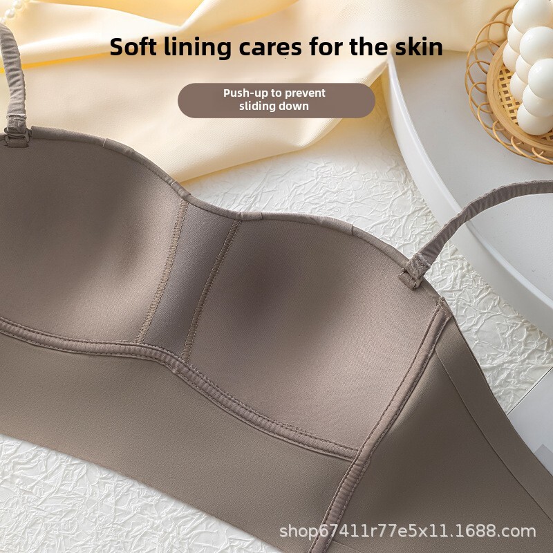 Strapless for women in summer, thin design with large small chest, gathered anti sagging, wrapped strapless, seamless and steel ring bra dongdumaoyi