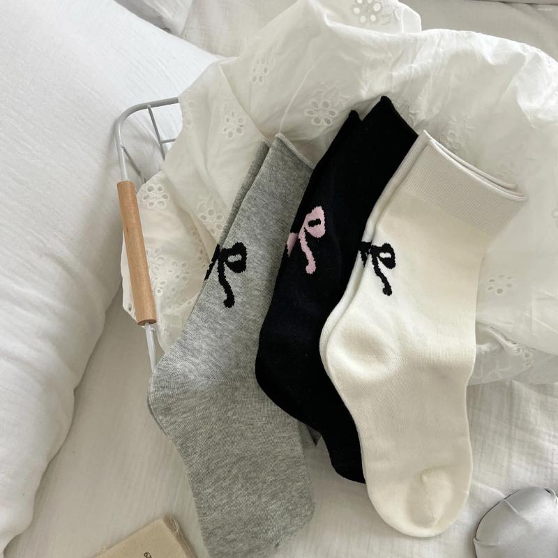 Women Socks Sweet Bow Female Japanese Solid Color Black And White Gray Gentle Girls Versatile Cute Ballet Tube