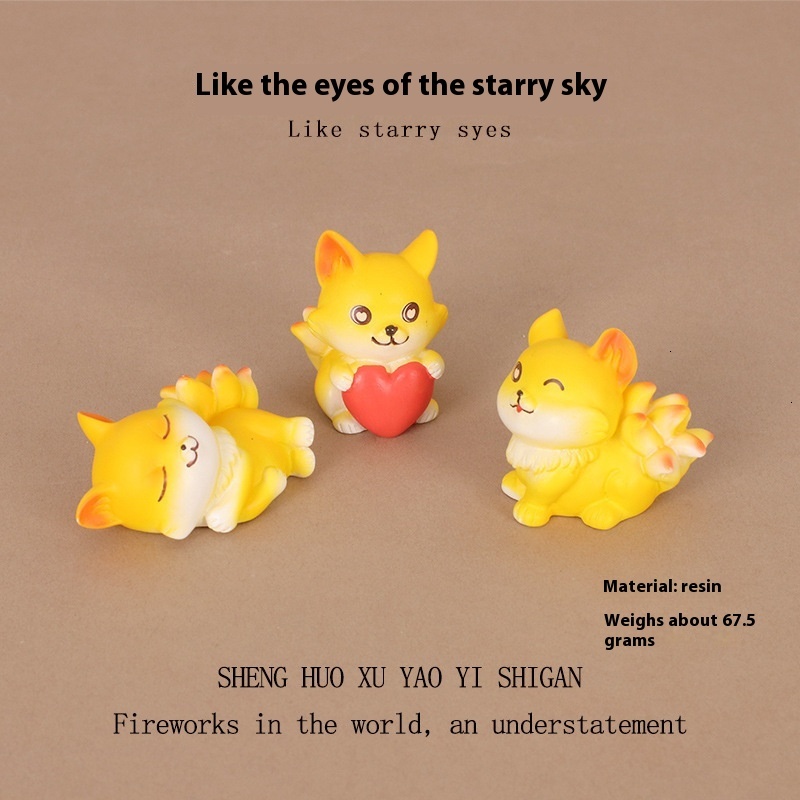 Creative Mini Cute Pet Fox Cartoon Resin Crafts Micro Landscape Home Decorations Desktop Small Ornaments