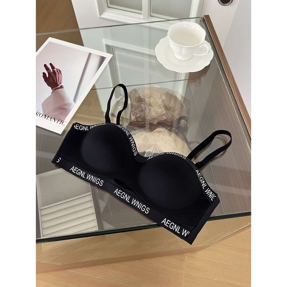 Strapless strapless for women in summer, slip and gathering, small chest display, large upper support, anti sagging, invisible text bra dongdumaoyi do