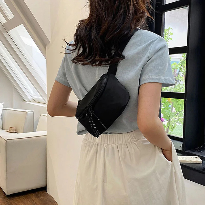 MenWomen Simple Crossbody Bags SmallBig 2 Sizes Multi Layer Large Capacity Chest Travel Canvas Phone Shoulder 240821