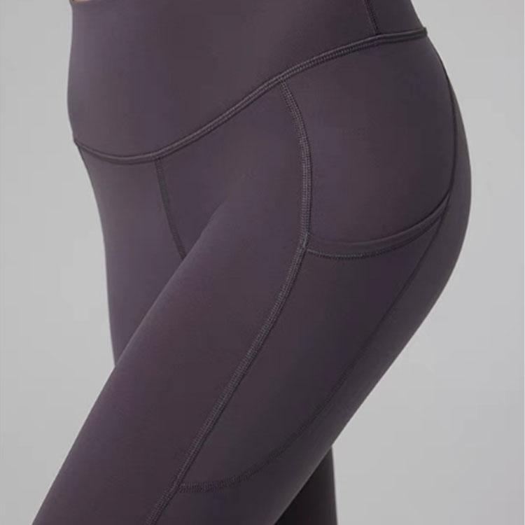 Comfortable Yoga Pants for Exercise and Casual Wear - Simple Style
