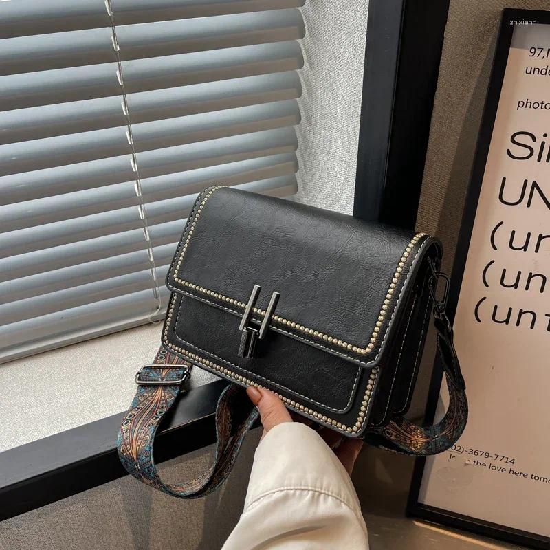 Free Shipping Shoulder Bags Small Square PU Texture Women's Bag 2024 High Quality Retro Trend Crossbody Light Solid Color Sweet Designer Bag Luxu