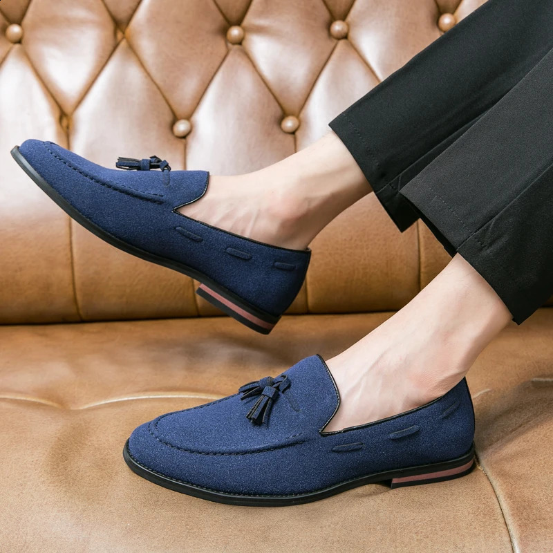 large-sized cowhide leather mens apartment mens casual shoes high-quality mens Loafers Moccasin driving shoes 240821