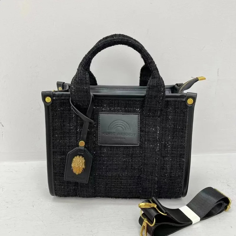y ner Womens Handbag Large Capacity Fashion Trend Shoulder Bag Wool Fabric Beach 240820