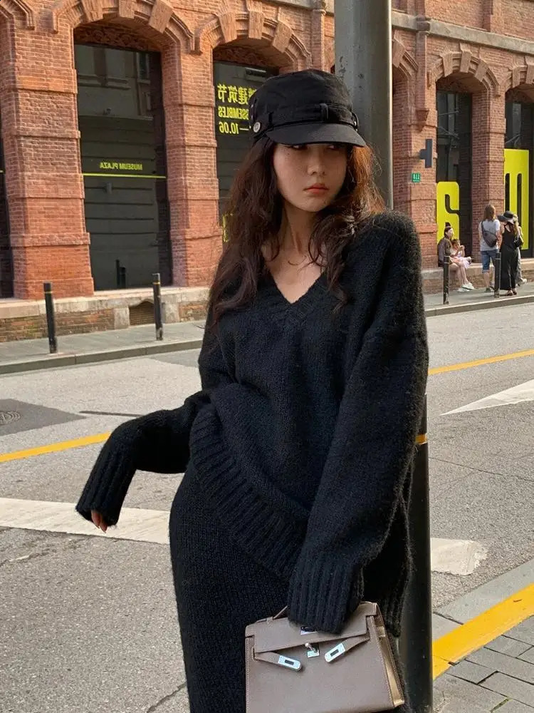 Lazy Style Sweater Set Skirt for Womens Autumn and Winter V-neck Pullover Knitted Sweater Top Half Skirt Fashion Two-piece Set 240820