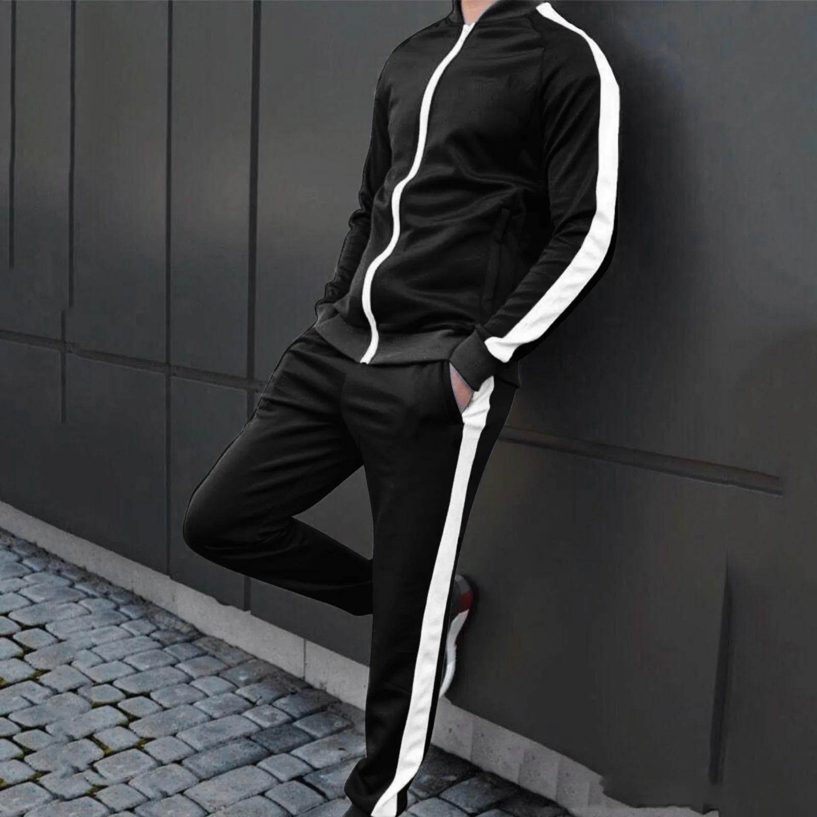 Men 2-Piece Sets Solid Long Sleeved O Neck Sports Suit Elegant Track Suits Pant Sets Hoodies Sports Suits Jogging 240821