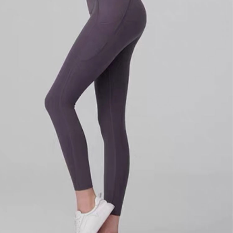 Comfortable Yoga Pants for Exercise and Casual Wear - Simple Style