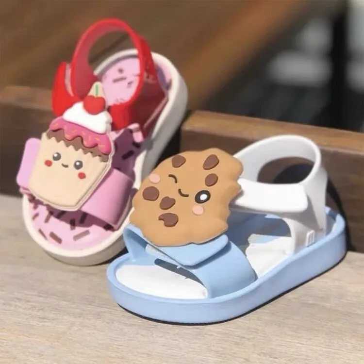 Summer childrens sandals cute cookies jelly shoes boys casual beach shoes girls baby shoes W240821