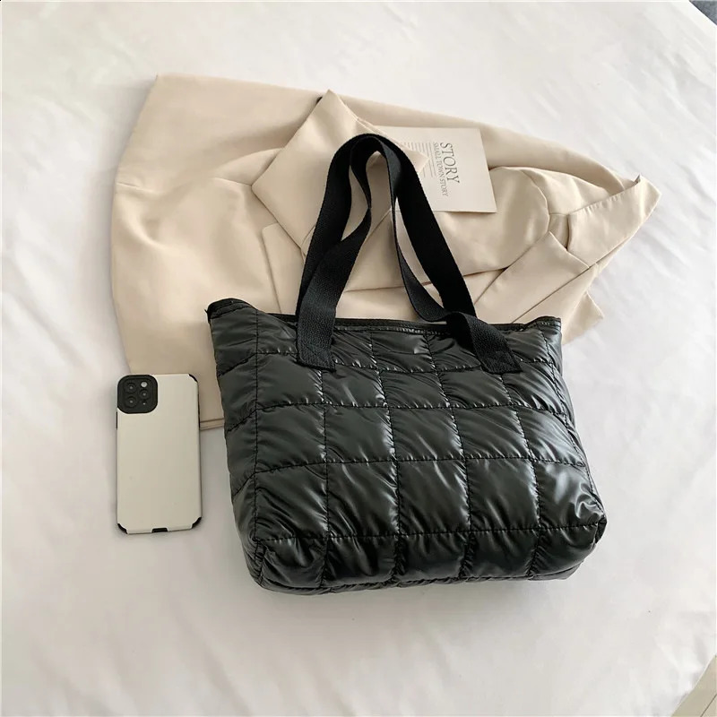 Large Capacity Space Cotton Tote Bag For Women Winter Shoulder Bag High Quality Down Handbag Casual Ladies Handle Bag Clutch sac 240821