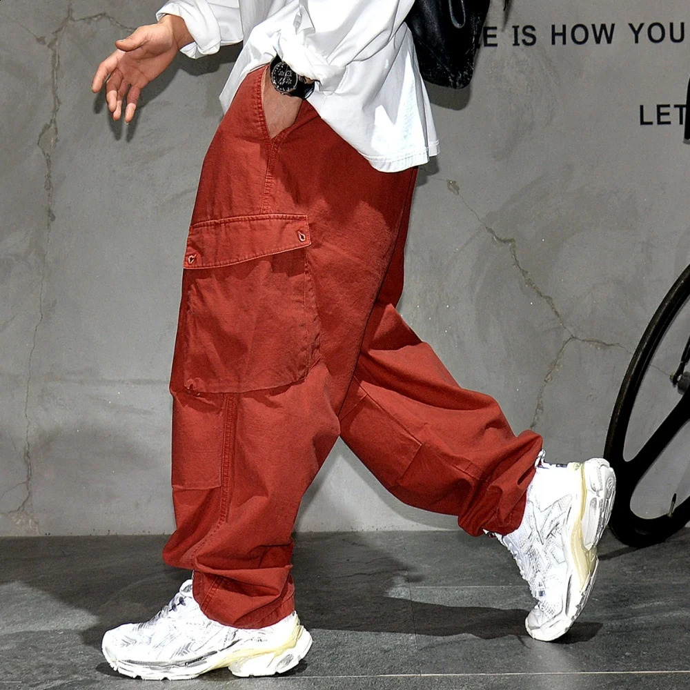 American fashion highquality mens cargo pants plus size street clothing hiphop luggage Japanese Harajuku casual Trousers 240821