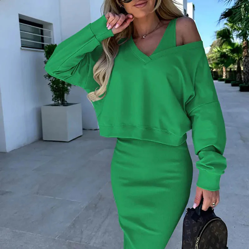 Fashion two piece Set Dress Womens Autumn Sexy V neck Long sleeve pullover top and skirts Two Piece Set dress 240820