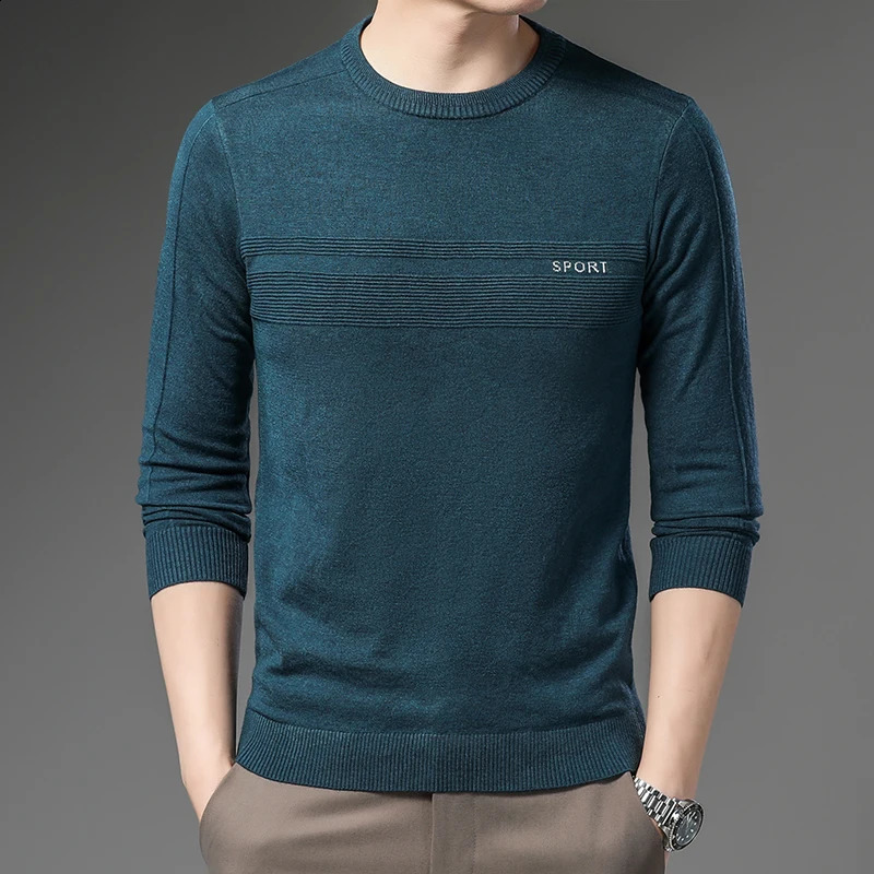 Mens Sweater Fashion Solid Color Warm Sweater Business Casual Heart Neckline Sweater Pullover Men 240821