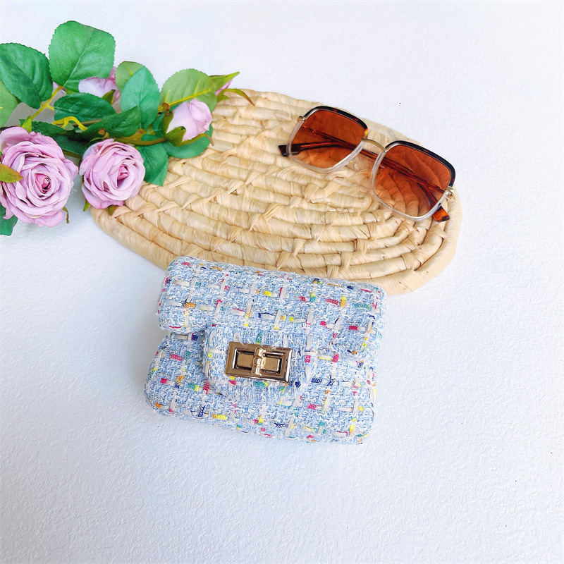 Girls' chain small fragrance style children's solid color mini bag, Korean version versatile single shoulder diagonal cross thick thread acc