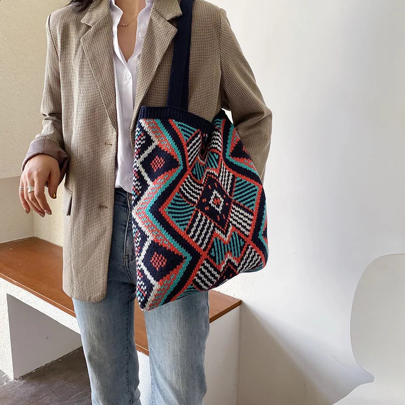 Lady Knitting Gypsy Bohemian Boho Chic Aztec Tote Bag Women Crochet Woolen Open Shopper Tophandle Female Daily Handbag 240820