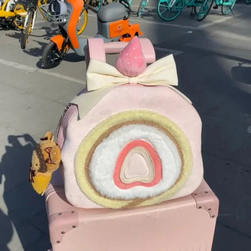 Strawberry Cake Backpack Korean Winter Sweet Muse Girls Edition Commuting High Capacity Plush 240820