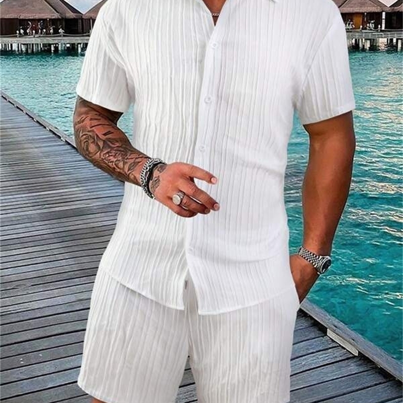 Summer men cool breathable trend solid color striped beach suit 240821