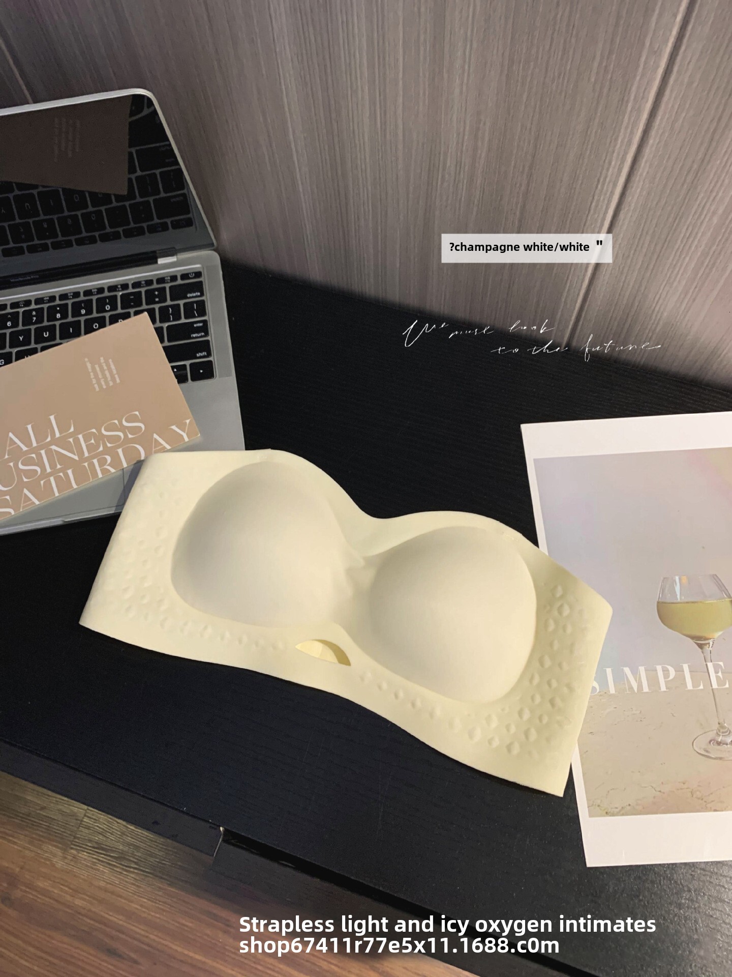 Strapless for women in summer, thin design, small chest, gathered together, slip, anti glare, no trace, invisible beauty back wrapped, strapless bra d