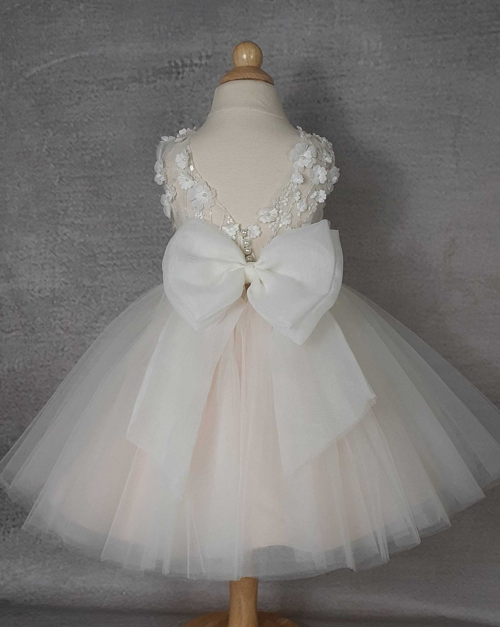 Luxury Beaded Christening Gowns For Baby Girls Lace 3D Flowers Appliqued Pearls Baptism Dresses With Bonnet First Communica