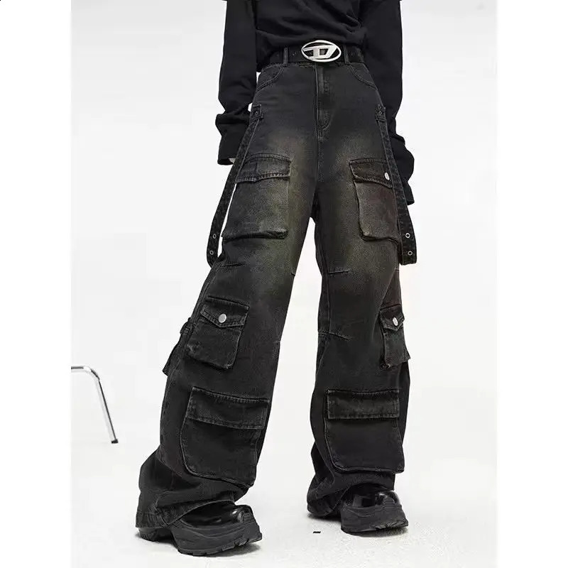 Dark gray vintage hiphop multi-pocket wide-leg jeans mens fashion trend loose straight leg mopping high-waisted jeans mens y2k 240821