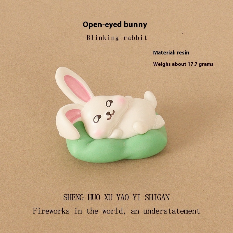 Elegant Miniature Wildlife Statues - Handcrafted Resin Artwork for Desktop and Living Room Display