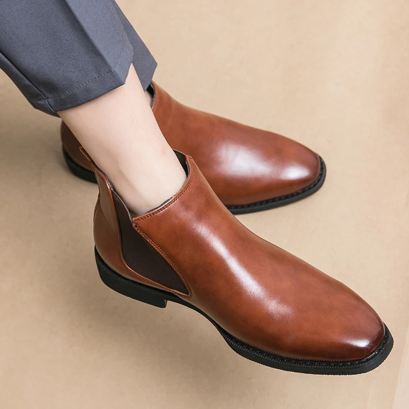 Mens Pointed Chelsea Boots Business Leather Shoes Black Brown Cowboy Autumn Winter Boots Party Dress Ankle Bottas Large 240821