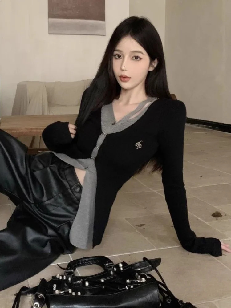 QWEEK Y2K Coquette Knitted Black Sweater Womens Alphabet Printing Korean Fashion Kpop Satin Slimming Top Autumn 240821