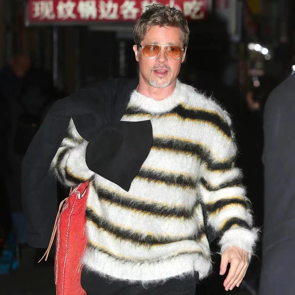 Autumn Winter Round Neck Color Stripe Knit Sweater Mohair Contrast Loose Mens Pullovers Sweaters Oversize Female Clothes Vintage 240821