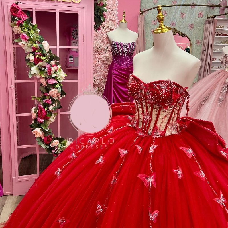 Red Shiny Ball Gown Quinceanera Dresses Off The Shoulder Beads Crystal Bow Tull Corset Princess Sweet 16 Vestido De 15 Anos