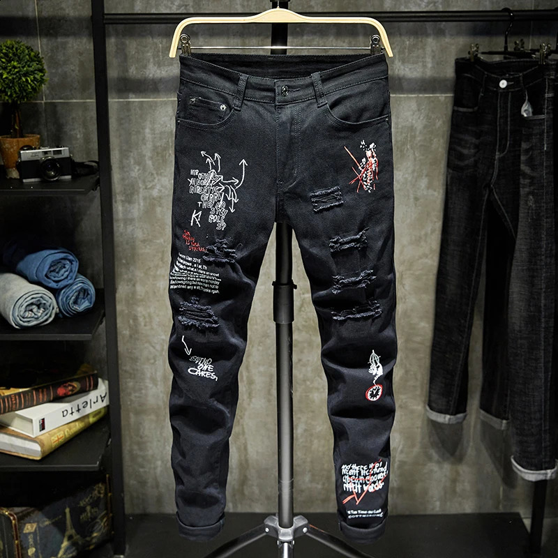 Men Streetwear personality Ripped printed white skinny Jeans Hip Hop Punk Casual motorcycle stretch denim jeans trousers 240821