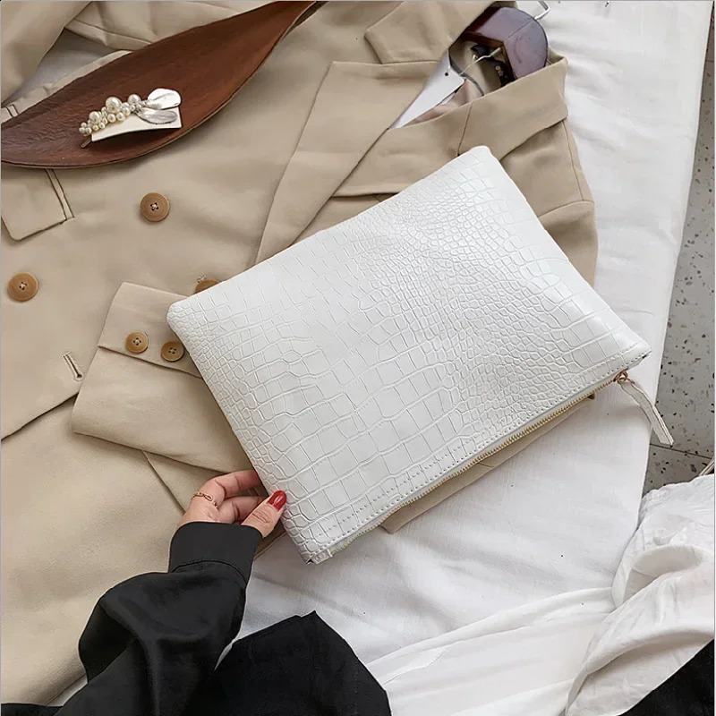 Women Handbag Pattern Clutch Bag Pochette Female Casual Solid Color Zipper Envelope Square Bags 240821