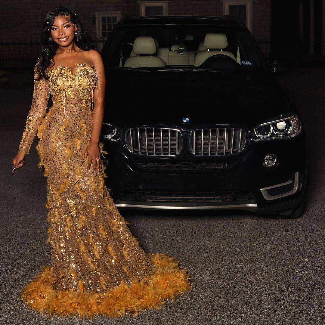 Sexy Prom Dress Luxury Shine Feather Evening Dress Floor-Length Sequins Bridal Gown Custom Made Long Sleeve Plus Size Customized vestido de novia L241