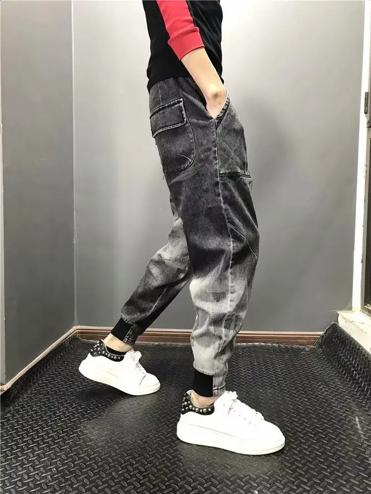 Mens Slim jean Elastic Simple Versatile Fashion Black Painted Old Fit Small Feet Mens Jeans Hombre Masculinas y2k pan 240821