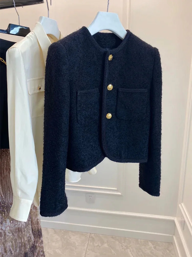 High Quality Fashion Jackets Black Tweed Two Pockets Golden Buttons Elegant Coats Spring Autumn Women Clothes 240821