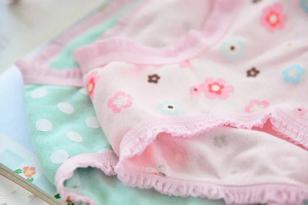 Wholesale(10pcs/lot) Cartoon Design Underwear For Children Kid 100% Cotton Girls Shorts Underpants Knickers 2 4 6 8 10 Years Y240821