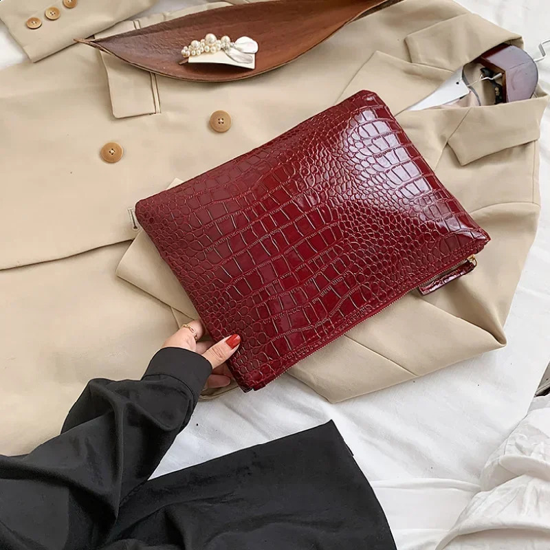 Women Handbag Pattern Clutch Bag Pochette Female Casual Solid Color Zipper Envelope Square Bags 240821