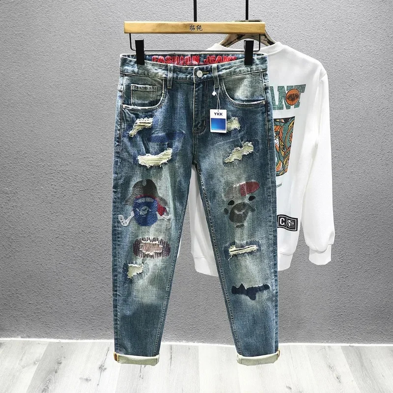 Embroidery Distressed Fashion Men Ripped Jeans Hip-hop Stretch Korean Motorcycle Print Pants Slim Male Hole Male Denim Trousers 240821