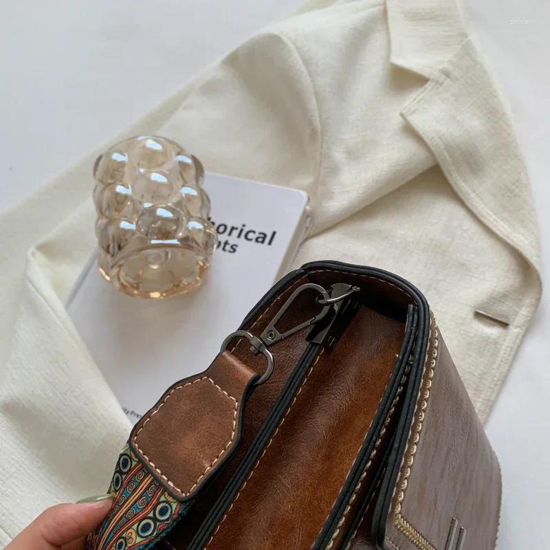 Free Shipping Shoulder Bags Small Square PU Texture Women's Bag 2024 High Quality Retro Trend Crossbody Light Solid Color Sweet Designer Bag Luxu
