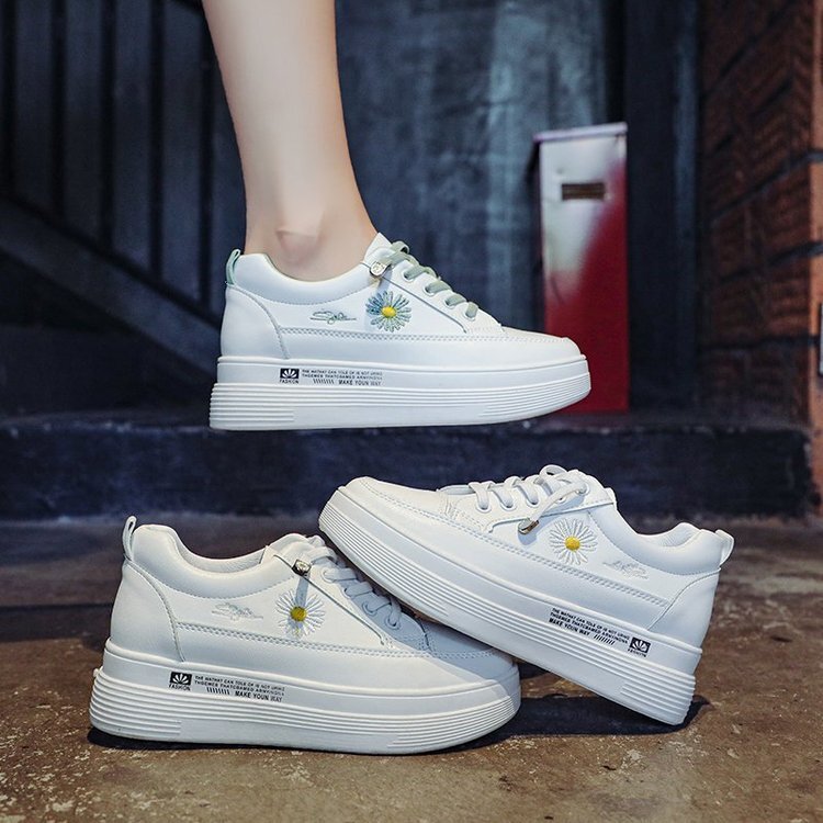 Ddmysports Trendy Little White For Women Autumn New Korean Edition Fashionable And Comfortable Student Casual Flat Bottom Lace Leather Plate Shoes OUT
