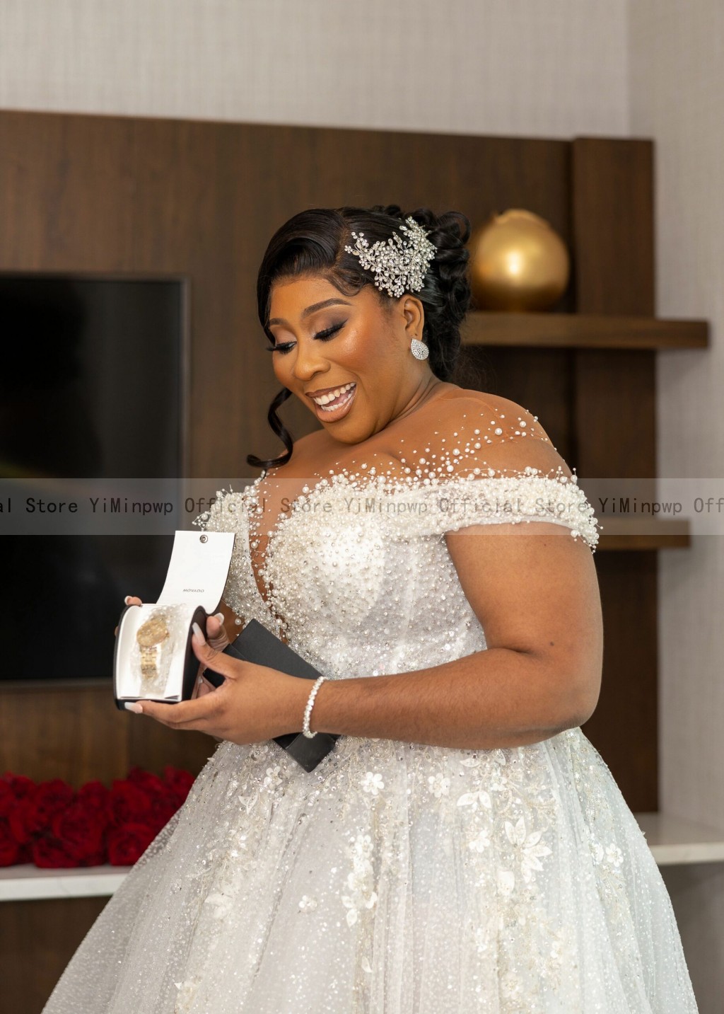 Luxury Wedding Dresses for Bride 2024 Sheer Neck Lace up Back Major Beading Sequins Pearls Plus Size Women African Bridal Gowns
