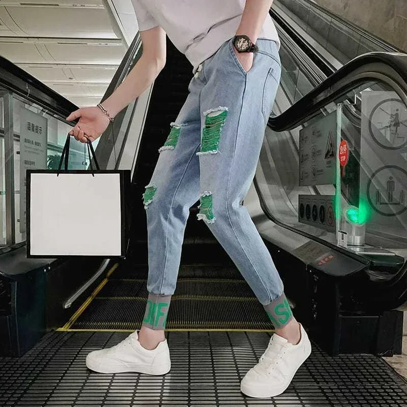 Man Cowboy Pants Skinny Trousers Ripped Mens Jeans with Holes Broken Torn Tight Pipe Slim Fit Cropped in Trend Washed 240821