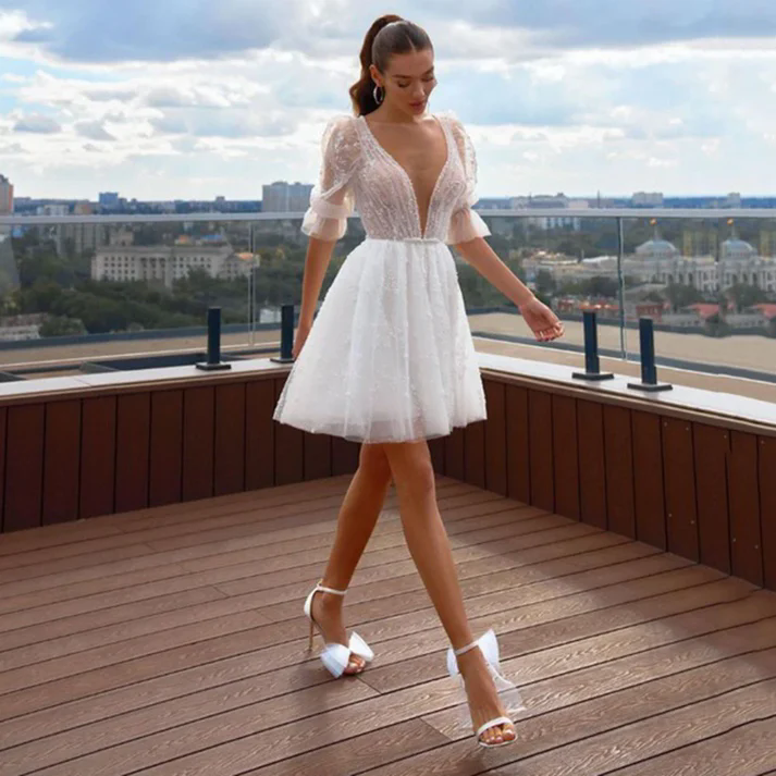 Elegant Mermaid Wedding Dresses Long Sleeves V Neck Sequins Appliques Bridal Gowns Lace Train 3D Lace Hollow Ruffles Bridal Gown 01